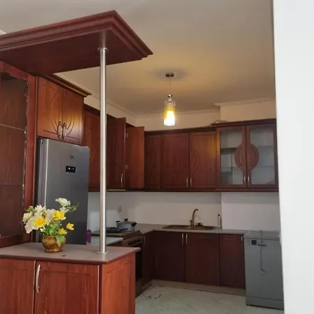 Apartment Lea's 2 *